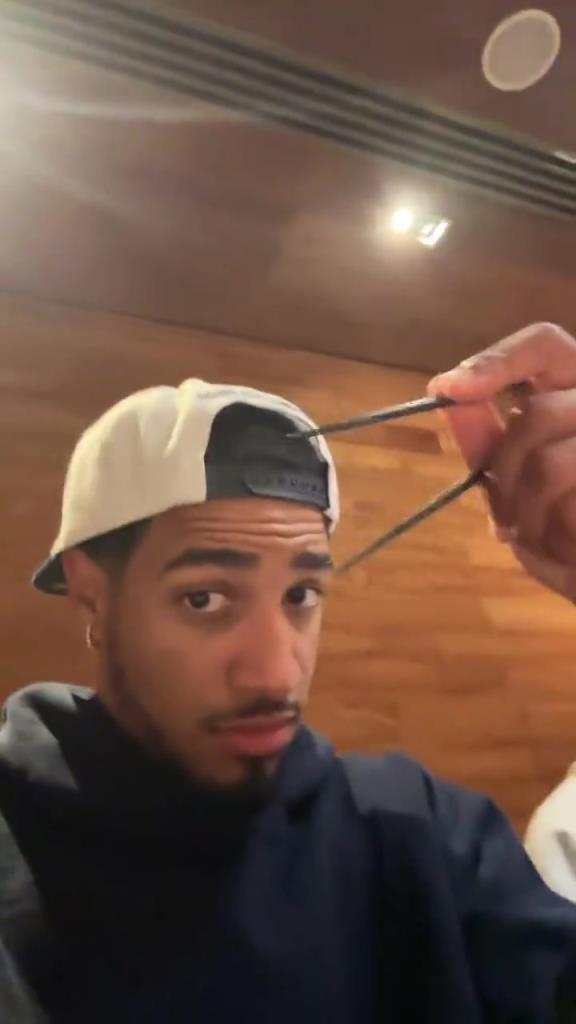 歸化歸化哈利伯頓這筷子拿的還挺標(biāo)準(zhǔn)啊??！