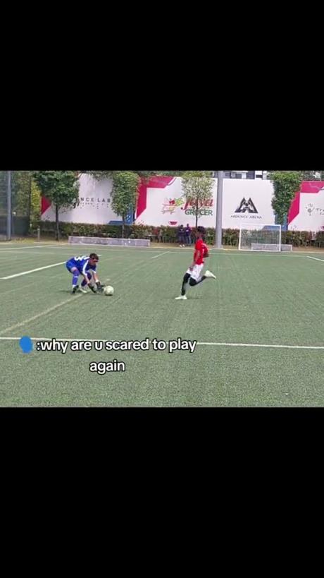 惡劣！這孩子可以終身禁止踢足球了